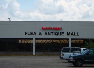 alabama/selma/landmark/junebugg-s-flea-antique-mall