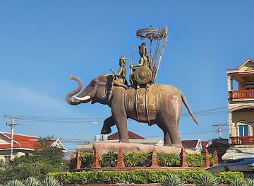 cambodia/kampong-thom/landmark/skun-market