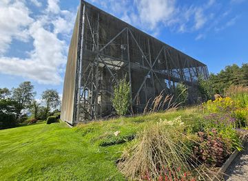 united-kingdom/renfrewshire/landmark/the-hill-house