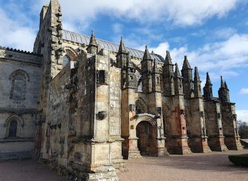 united-kingdom/midlothian/attraction/rosslyn-chapel-2