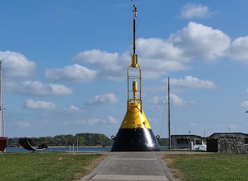germany/schleswig/landmark/hafen-boje