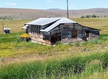 oregon/baker-county/landmark/washington-schoolhouse