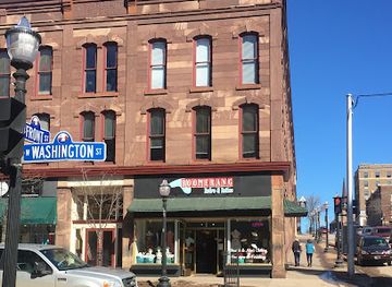 michigan/marquette/landmark/boomerang-retro-relics