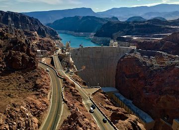 nevada/hoover-dam/landmark/lake-mead-national-recreation-area