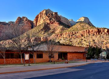 utah/zion-national-park/landmark/zion-human-history-museum