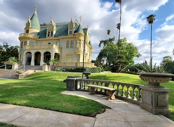 california/inland-empire/landmark/carriage-house-prospect-park