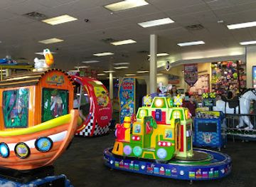 massachusetts/lowell/landmark/chuck-e-cheese