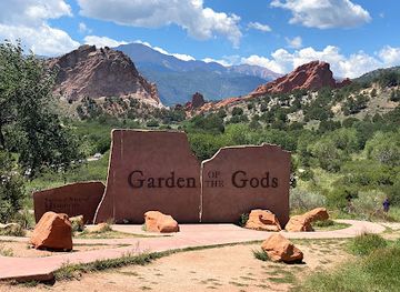 colorado/pikes-peak-region/landmark/garden-of-the-gods