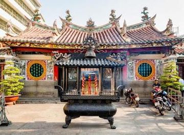 vietnam/ho-chi-minh-city/landmark/tue-thanh-assembly-hall