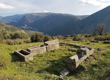 greece/delphi/landmark/ancient-roman-sarcophagi-site