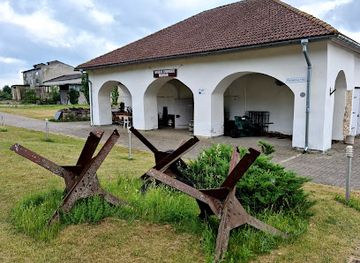 estonia/ida-viru-county/landmark/vaivara-blue-hills-museum