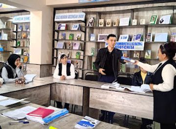 uzbekistan/angren/landmark/angren-shahar-axborot-kutubxona-markazi