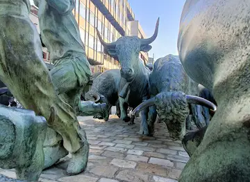 Encierro/Entzierroa Monument