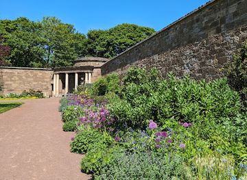 united-kingdom/east-lothian/landmark/amisfield-walled-garden