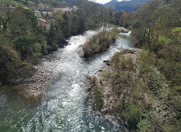 spain/picos-de-europa/landmark/roman-bridge-in-cangas-de-onis