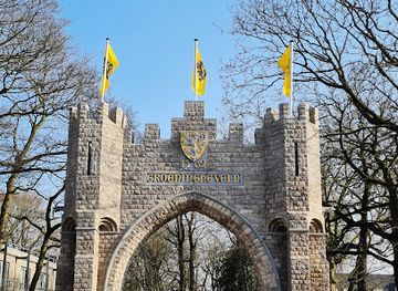 belgium/kortrijk/landmark/groeninge-gate