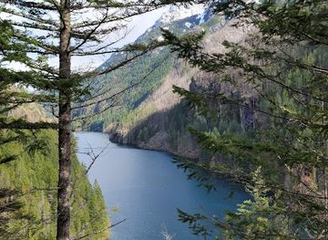 washington/northern-cascades/landmark/gorge-overlook-trail