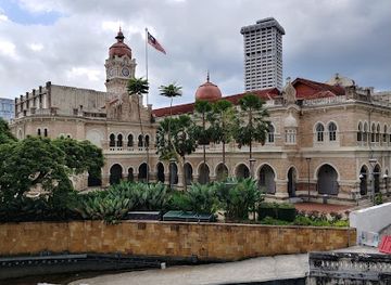 malaysia/east-coast/landmark/masjid-jamek-pedestrian-bridge