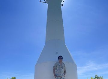 philippines/bicol-region/landmark/guinahoan-light-beacon-station