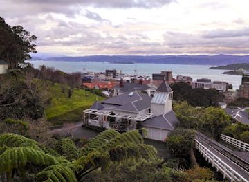 new-zealand/wellington/kelburn/landmark/space-place-at-carter-observatory