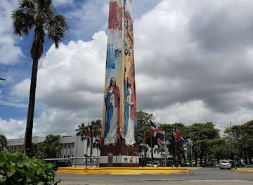 dominican-republic/santo-domingo/landmark/santo-domingo-obelisk