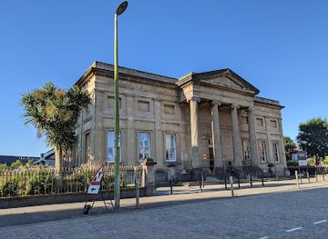 united-kingdom/west-glamorgan/landmark/swansea-museum