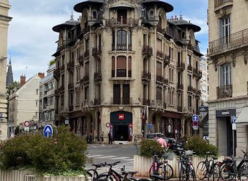 france/dijon/centre-ville/landmark/place-grangier