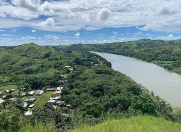 fiji/nausori/landmark/tavuni-hill-fort