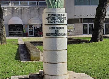 portugal/aveiro/landmark/monumento-busto-de-manuel-firmino
