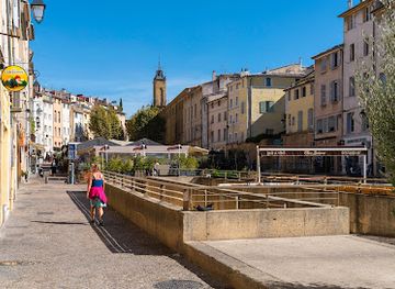 france/aix-en-provence/centre-ville/landmark/place-des-cardeurs