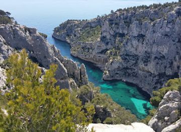 france/cassis-calanques/landmark/destination-calanques-kayak-marseille-cassis