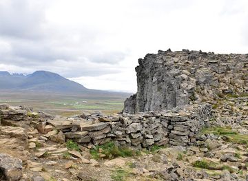 iceland/northwestern-region/landmark/borgarvirki