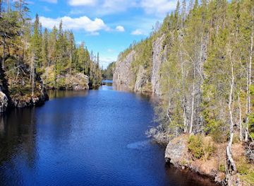 finland/archipelago-national-park/landmark/hossa-national-park