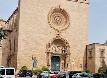 spain/palma-de-mallorca/landmark/basilica-de-sant-francesc