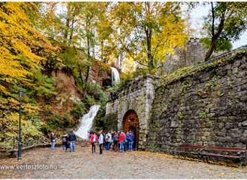 hungary/bukk/landmark/anna-cave