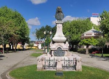 portugal/coimbra/landmark/estatua-de-marques-de-pombal