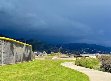 california/malibu/landmark/malibu-bluffs-park