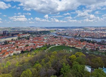 czechia/central-bohemia/landmark/petrin-tower