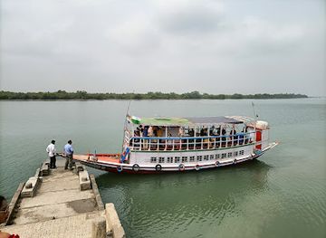 india/sundarbans/landmark/sundarban-forest-tours