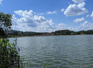 moldova/taul-park/landmark/alunelul-public-garden