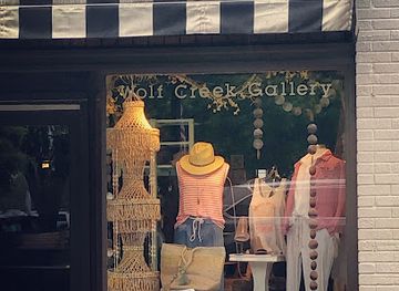 west-virginia/lewisburg/landmark/wolf-creek