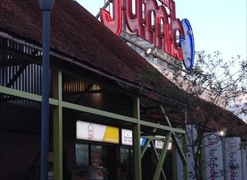 madagascar/analamanga/landmark/carrefour-ankorondrano