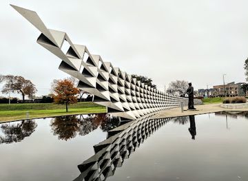 texas/waco/landmark/doris-miller-memorial