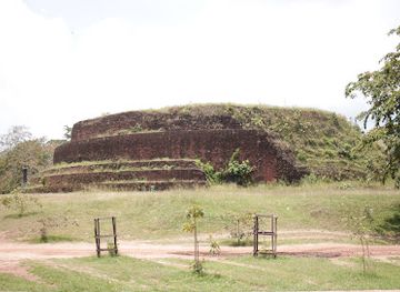 Dakkhina Stupa - Anuradhapura