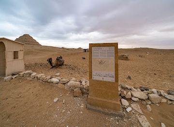 egypt/eastern-desert/landmark/saqqara-necropolis