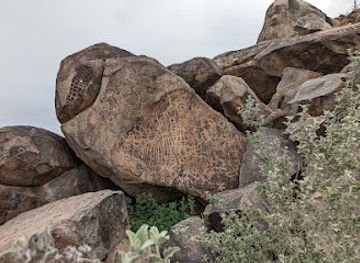 arizona/gila-county/landmark/picacho-mountains-petroglyph-sites-trail