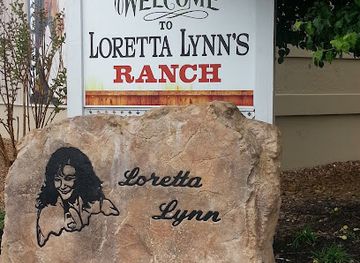 tennessee/duck-river-valley/landmark/pilot-travel-center