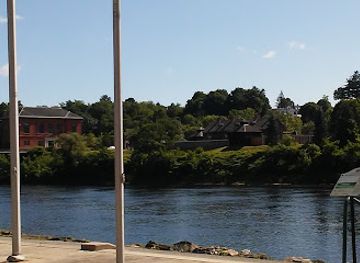 canada/atlantic-canada/landmark/old-fort-western