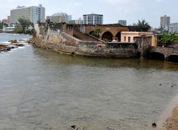 puerto-rico/caguas-region/landmark/fortin-de-san-jeronimo-del-boqueron