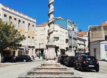 portugal/figueira-da-foz/landmark/pelourinho-da-figueira-da-foz